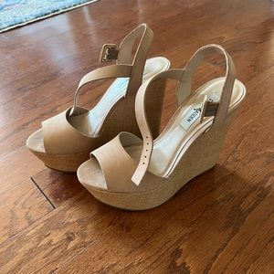 Steve Madden Wedges